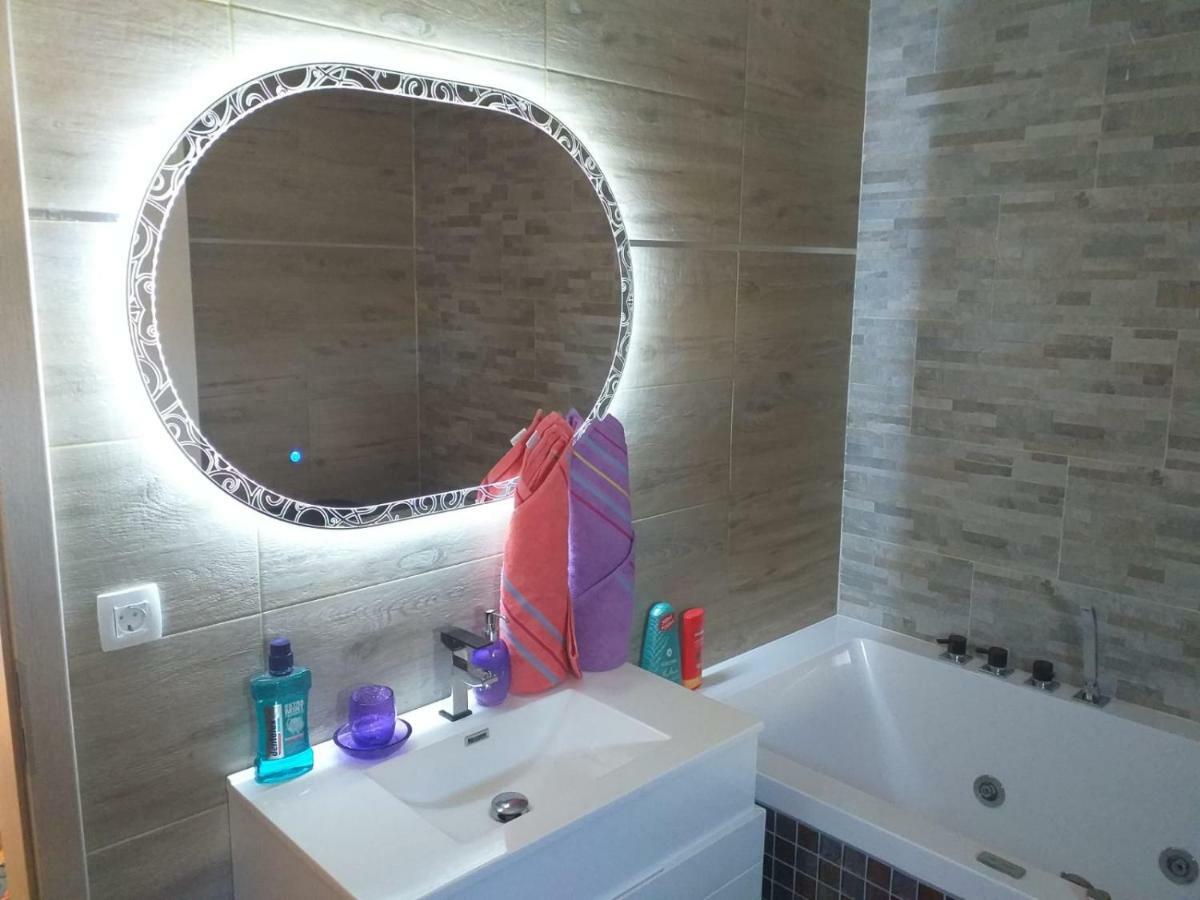 Villa Absolute Privacy Novigrad Istria Exterior foto